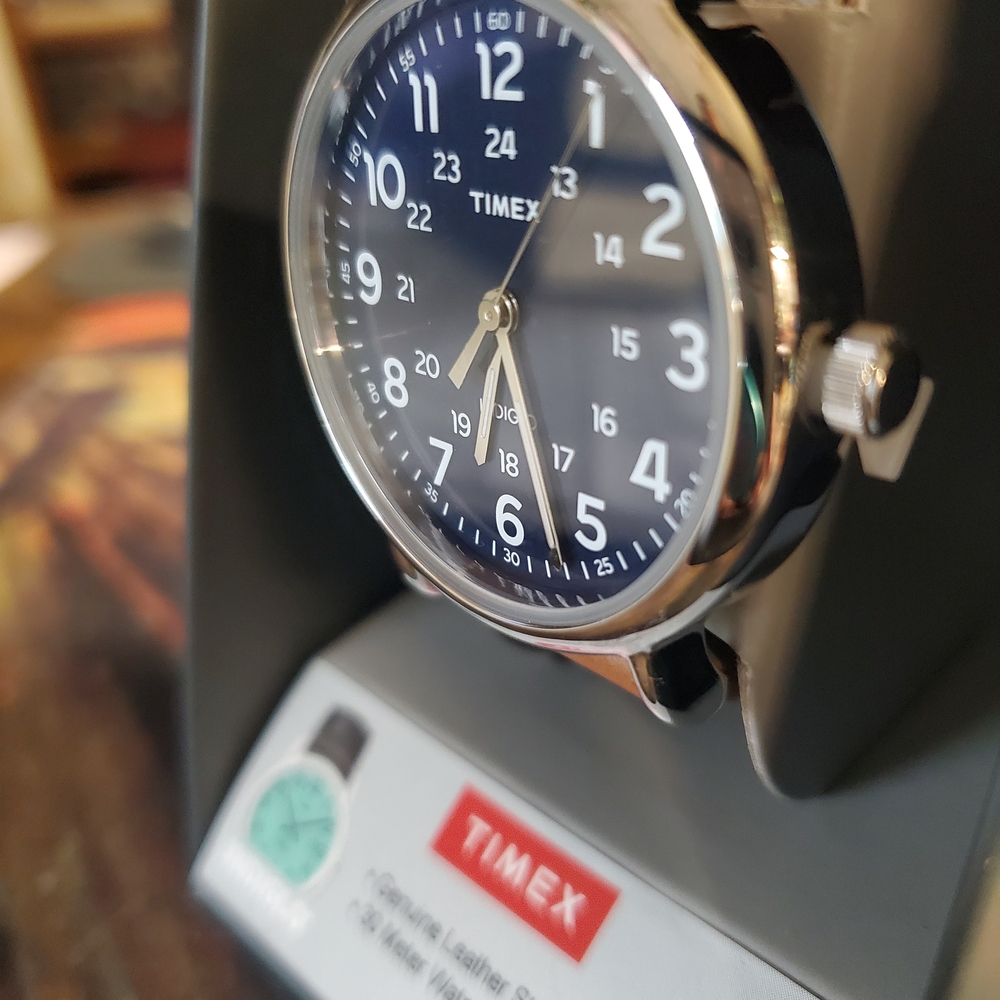 Timex Weekender 40MM Mens Brown Strap Watch-Tw2r42500jt, NEW In Box!! - Picture 7 of 8